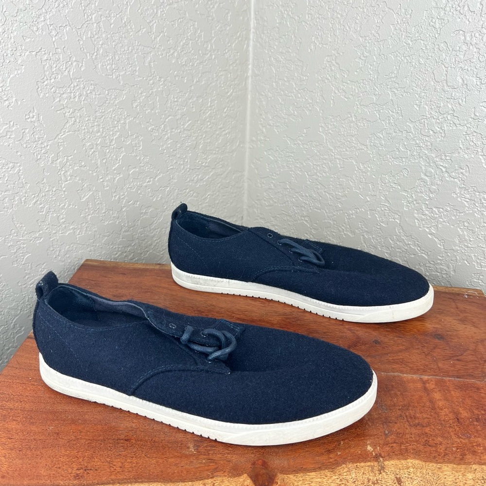 Clae Ellington textile lace up navy blue sneaker
